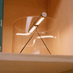 FLOS To-Tie T1 LED-Tischleuchte, Aluminium 9 FLOS To-Tie T1 LED-Tischleuchte, Aluminium -Flos Verkaufsgeschäft 10008912 4