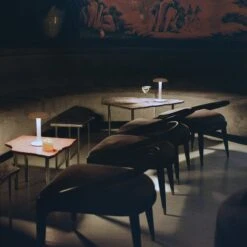 FLOS Gustave LED-Tischleuchte, Akku 927 Weiß -Flos Verkaufsgeschäft 10008962 3