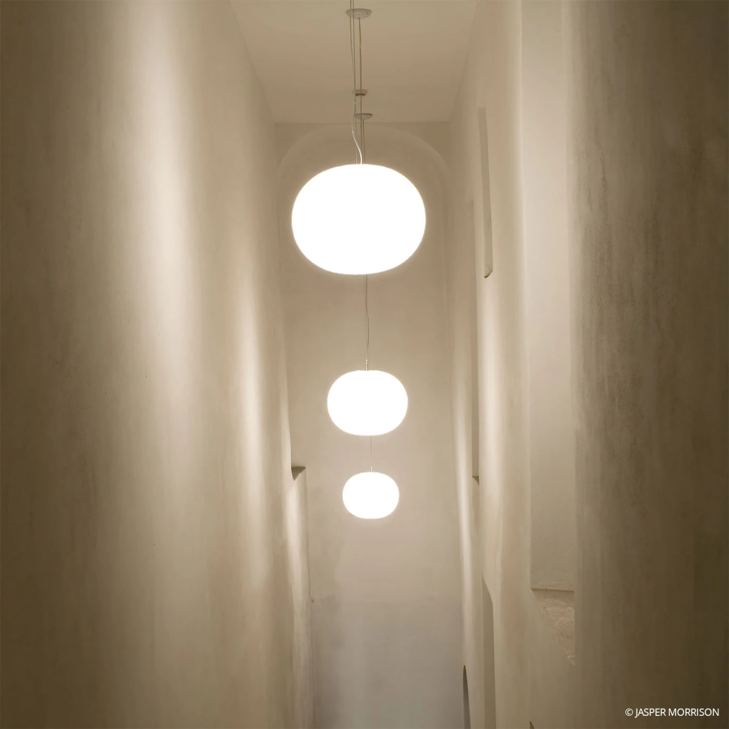 FLOS Glo-Ball - Kugelrunde Hängeleuchte 45 Cm 5 FLOS Glo-Ball - Kugelrunde Hängeleuchte 45 Cm – Bild 5