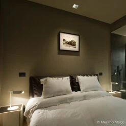 FLOS Tab LED-Tischleuchte, Weiß -Flos Verkaufsgeschäft 3510060 2