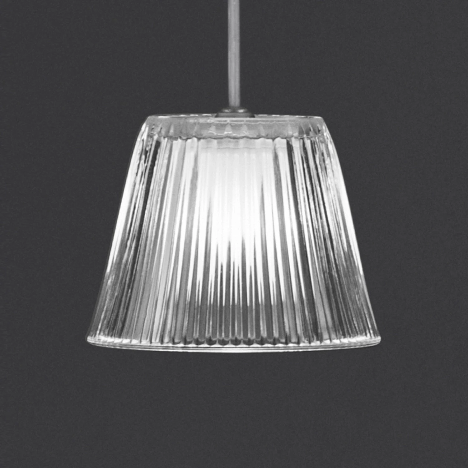 FLOS Romeo Babe S - Kleine Hängeleuchte 3 FLOS Romeo Babe S - Kleine Hängeleuchte – Bild 3