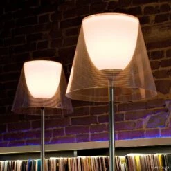 FLOS KTribe F2 Stehleuchte, Transparent 11 FLOS KTribe F2 Stehleuchte, Transparent -Flos Verkaufsgeschäft 3510134 4
