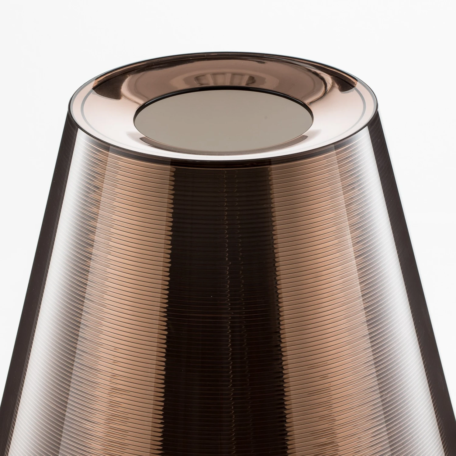 FLOS KTribe F2 Stehleuchte, Bronze 5 FLOS KTribe F2 Stehleuchte, Bronze – Bild 5