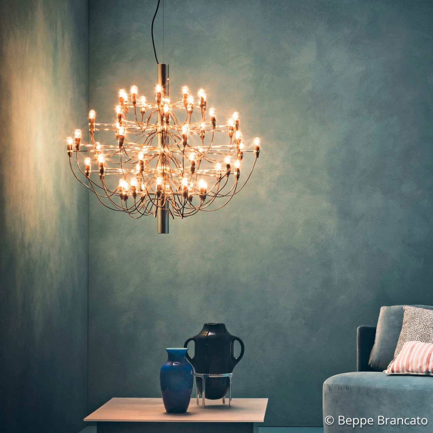 FLOS 2097 - Kronleuchter, 50-flammig, Chrom 2 FLOS 2097 - Kronleuchter, 50-flammig, Chrom – Bild 2