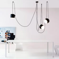 FLOS Aim LED-Design-Pendelleuchte, Schwarz 13 FLOS Aim LED-Design-Pendelleuchte, Schwarz -Flos Verkaufsgeschäft 3510271 5