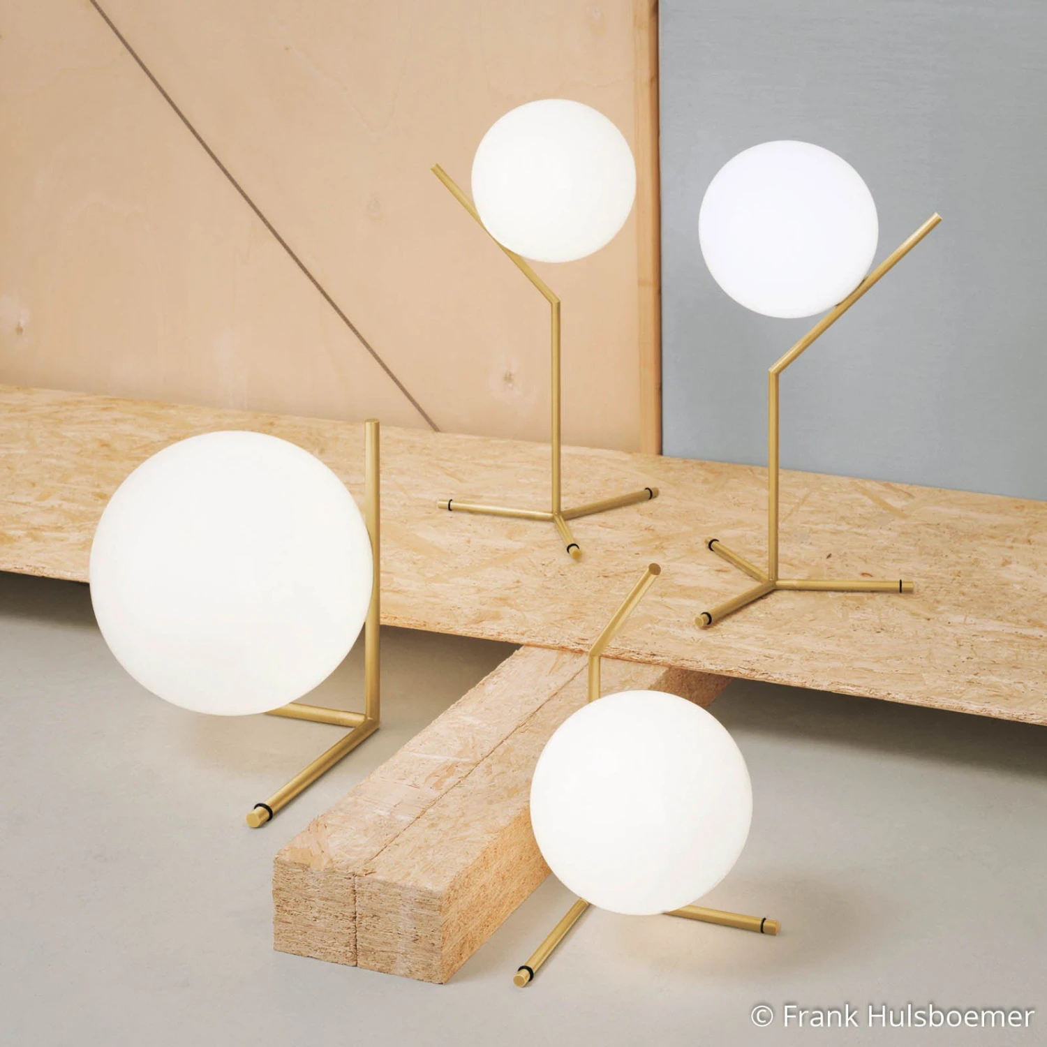 FLOS IC T1 High Tischleuchte, Messing Gebürstet 10 FLOS IC T1 High Tischleuchte, Messing Gebürstet – Bild 10