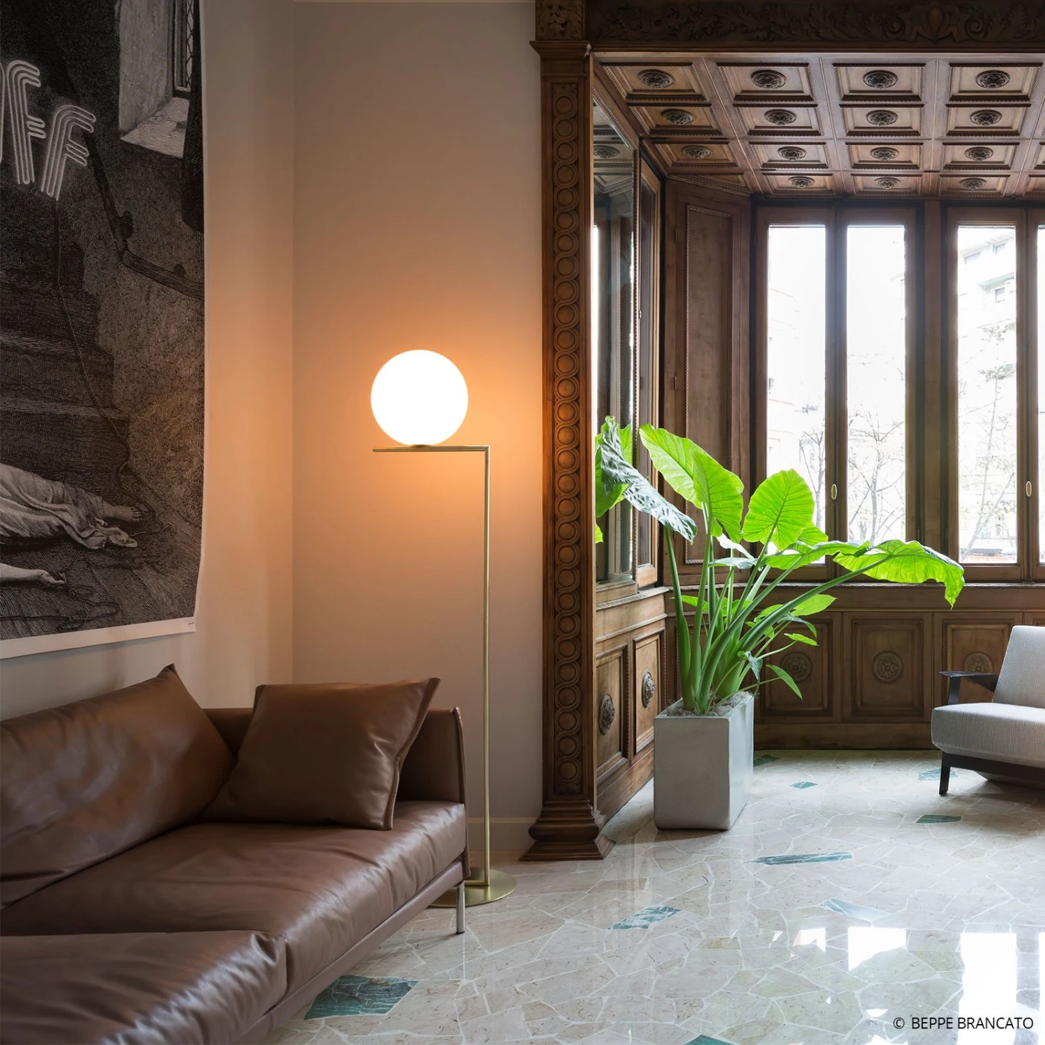 FLOS IC F2 Stehleuchte Messing Gebürstet 3 FLOS IC F2 Stehleuchte Messing Gebürstet – Bild 3