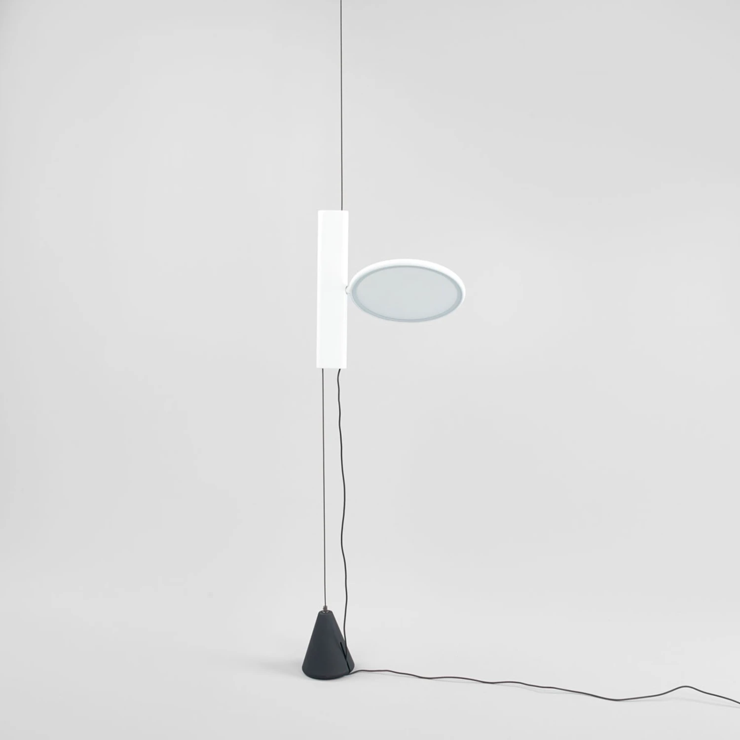 FLOS OK - Stehende LED-Hängeleuchte In Weiß 4 FLOS OK - Stehende LED-Hängeleuchte In Weiß – Bild 4