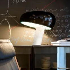 FLOS Snoopy Tischleuchte Mit Dimmer, Schwarz