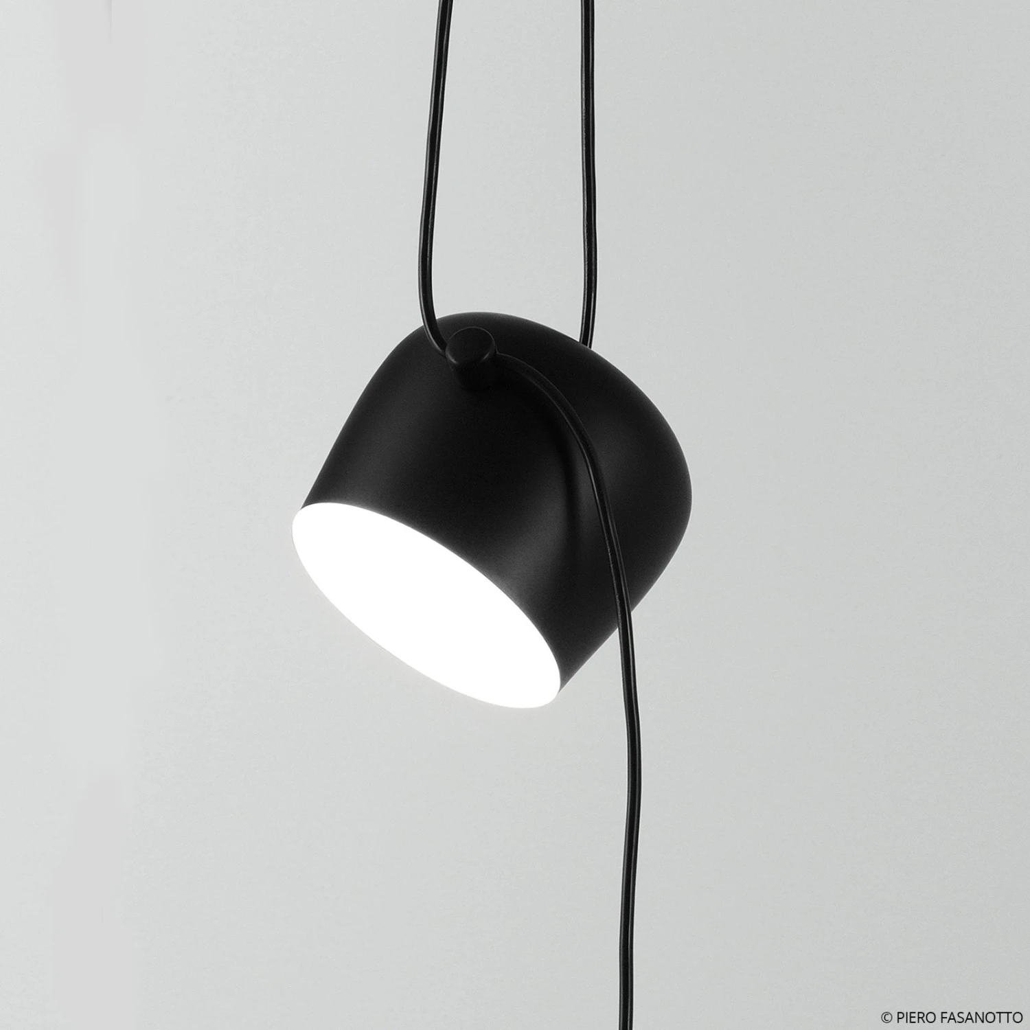 FLOS Aim Small LED-Hängeleuchte, Schwarz 4 FLOS Aim Small LED-Hängeleuchte, Schwarz – Bild 4