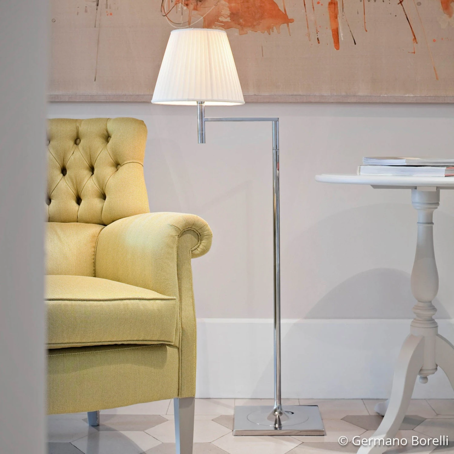 FLOS KTribe F1 Stehleuchte Mit Stoffschirm, Beige 4 FLOS KTribe F1 Stehleuchte Mit Stoffschirm, Beige – Bild 4