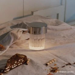 FLOS Last Order LED-Tischlampe Gewellt IP55 Stahl 7 FLOS Last Order LED-Tischlampe Gewellt IP55 Stahl -Flos Verkaufsgeschäft 3510696 2