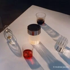 FLOS Last Order LED-Tischlampe Gewellt IP55 Stahl 9 FLOS Last Order LED-Tischlampe Gewellt IP55 Stahl -Flos Verkaufsgeschäft 3510696 4