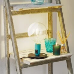 FLOS Lampadina LED-Tischlampe Türkis, Fuß Schwarz