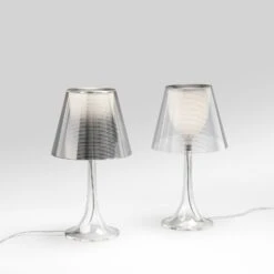 FLOS Miss K Tischlampe, Dimmschalter, Transparent 6 FLOS Miss K Tischlampe, Dimmschalter, Transparent -Flos Verkaufsgeschäft 3510740 2