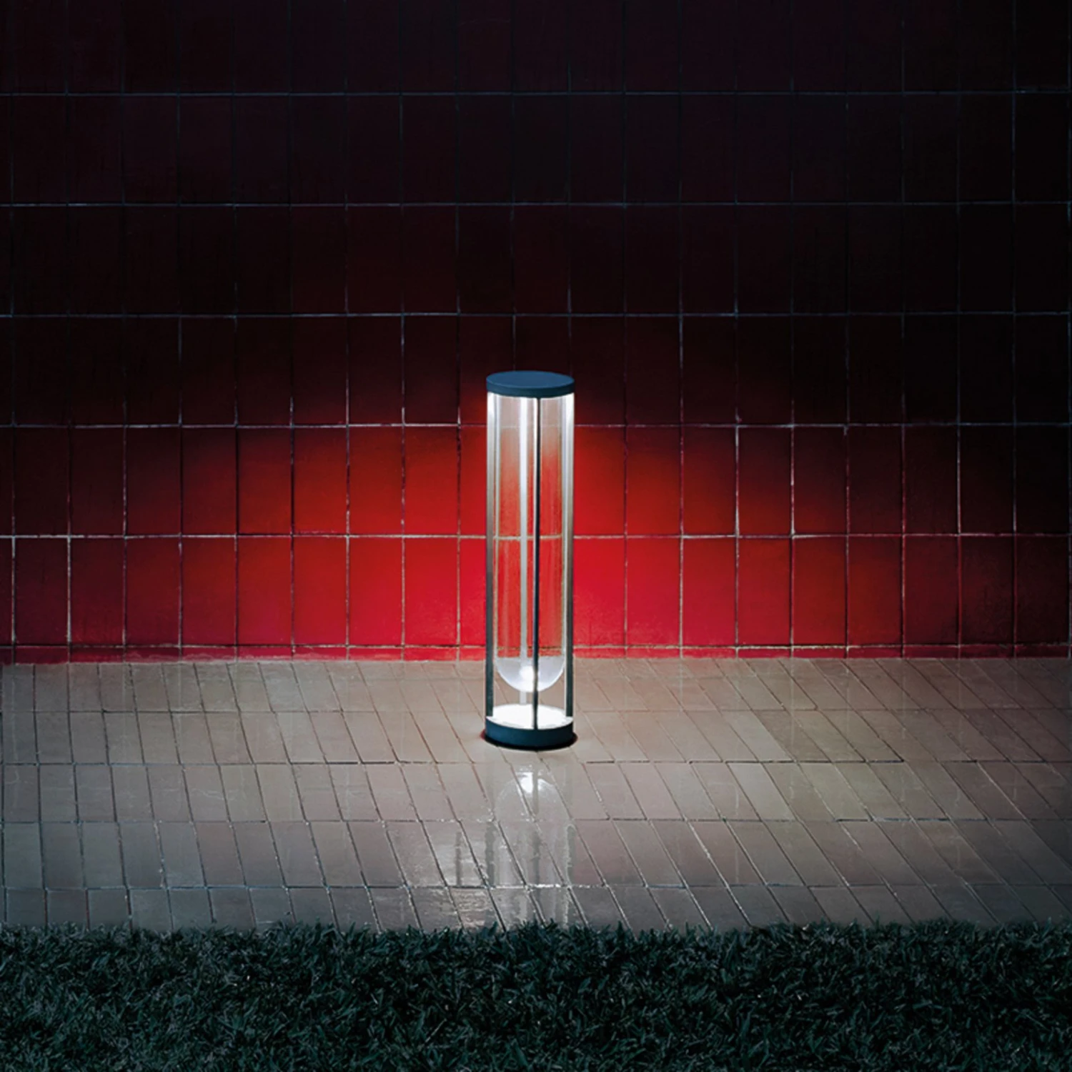 FLOS In Vitro Bollard 3, 2.700 K, 90 Cm, Weiß 4 FLOS In Vitro Bollard 3, 2.700 K, 90 Cm, Weiß – Bild 4