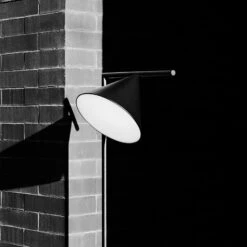 FLOS Captain Flint Stehleuchte 2.700K Schwarz 5 FLOS Captain Flint Stehleuchte 2.700K Schwarz -Flos Verkaufsgeschäft 3510840 2