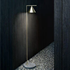 FLOS Captain Flint Stehleuchte 4.000K Messing/grau 5 FLOS Captain Flint Stehleuchte 4.000K Messing/grau -Flos Verkaufsgeschäft 3510841 2