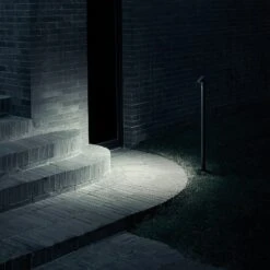 FLOS Walkstick 2 Wegeleuchte 2.700K, Schwarz -Flos Verkaufsgeschäft 3510896 3