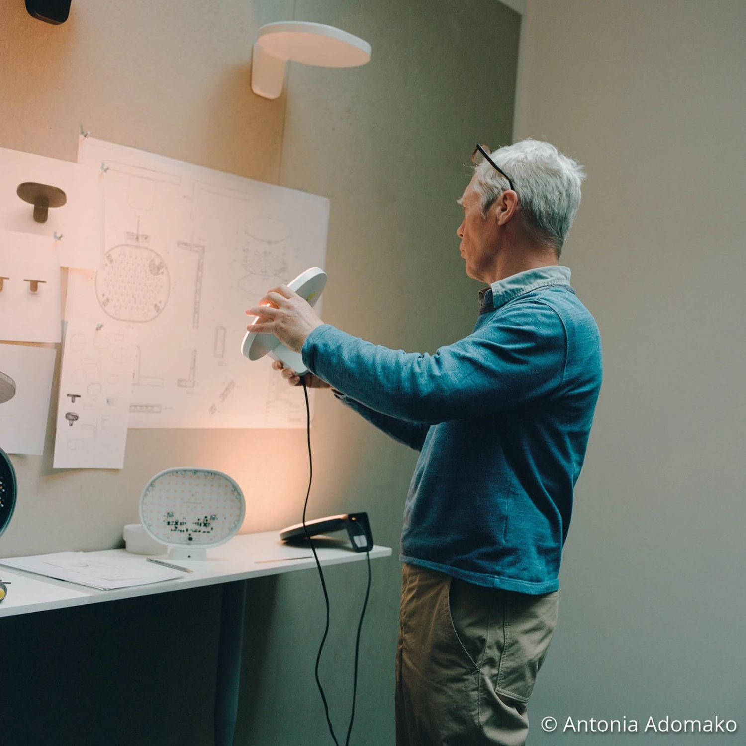 FLOS Oplight W1 LED-Wandleuchte, Weiß Strukturiert 3 FLOS Oplight W1 LED-Wandleuchte, Weiß Strukturiert – Bild 3