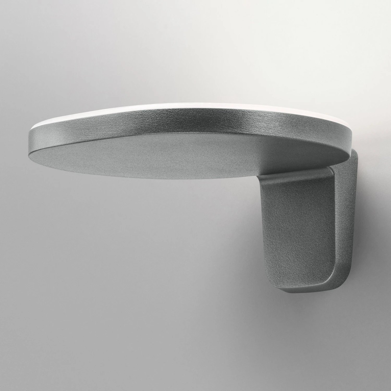FLOS Oplight W1 LED-Wandleuchte, Grau Metallic 2 FLOS Oplight W1 LED-Wandleuchte, Grau Metallic – Bild 2