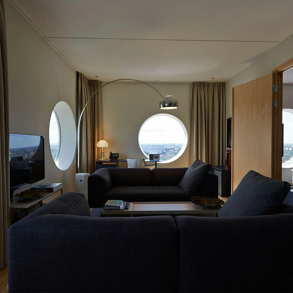 Flos Arco Standleuchte, Marmor 2 Flos Arco Standleuchte, Marmor – Bild 2