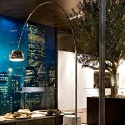 Flos Arco Standleuchte, Marmor 8 Flos Arco Standleuchte, Marmor -Flos Verkaufsgeschäft flos arco standleuchte marmor 3