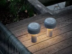 Flos Bellhop Tischlampe Tragbar, Grau 8 Flos Bellhop Tischlampe Tragbar, Grau -Flos Verkaufsgeschäft flos bellhop tischlampe tragbar 1