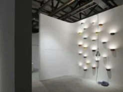 Flos Bellhop Wall Up Wandleuchte, Cioko 6 Flos Bellhop Wall Up Wandleuchte, Cioko -Flos Verkaufsgeschäft flos bellhop wall up 1