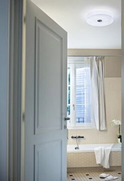 Flos Button HL Decken/Wandleuchte, Weiss -Flos Verkaufsgeschäft flos button hl decken wandleuchte weiss 2