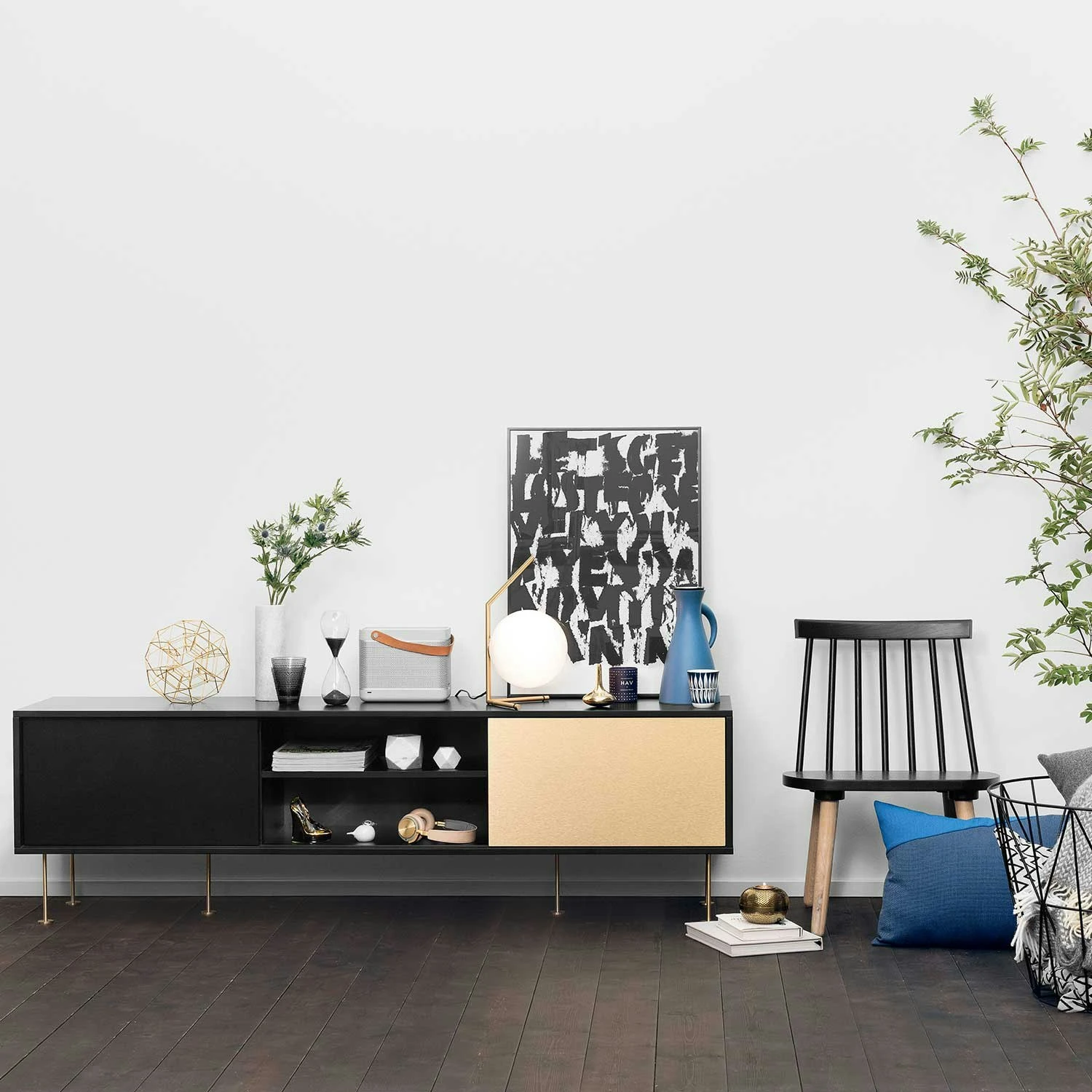 Flos IC Lights T1 Tischleuchte Niedrig, Messing 2 Flos IC Lights T1 Tischleuchte Niedrig, Messing – Bild 2