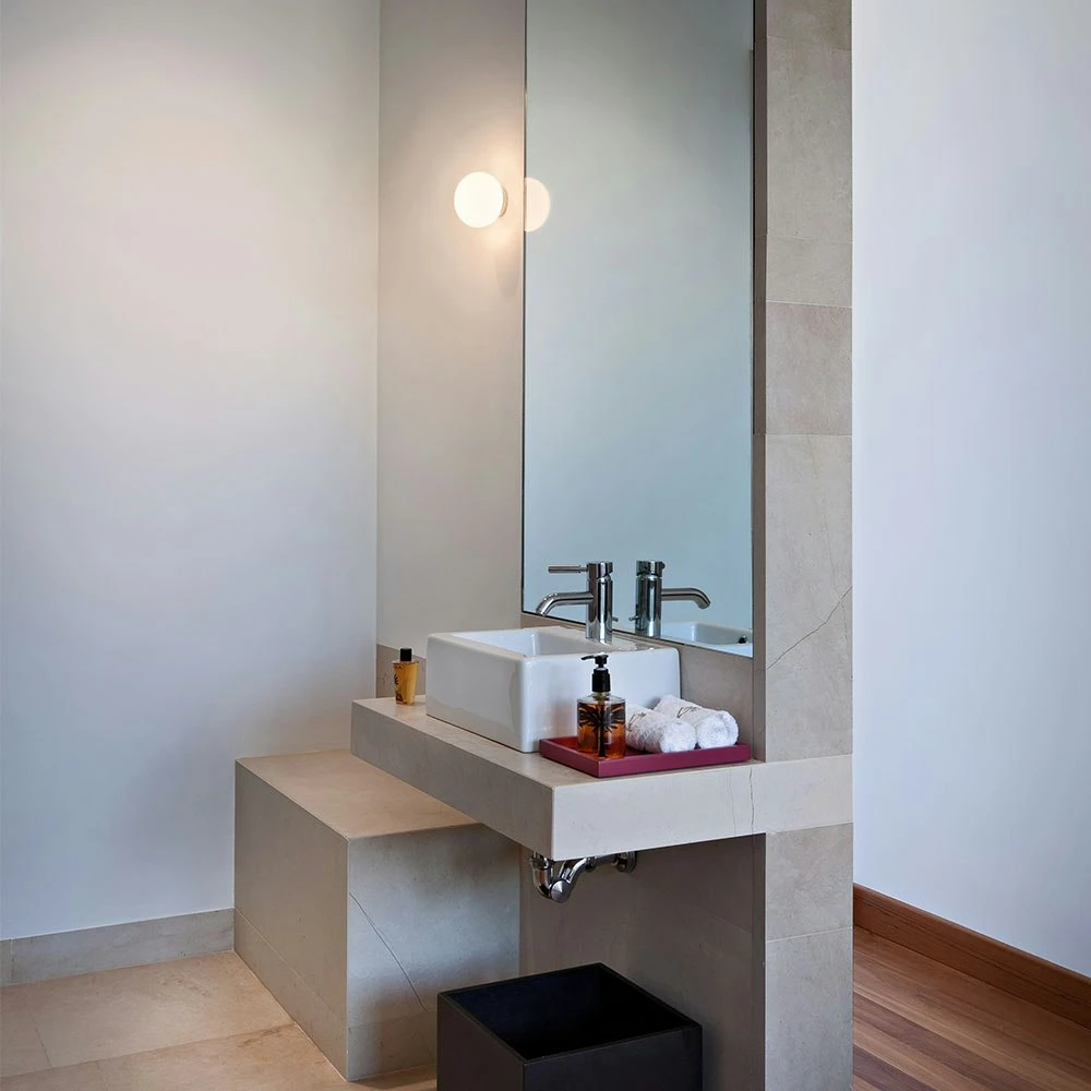 Flos Mini Glo-Ball C/W Lampe, Spiegel 2 Flos Mini Glo-Ball C/W Lampe, Spiegel – Bild 2