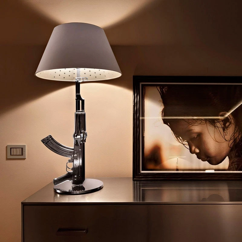 Flos Table Gun Tischleuchte, Gold 3 Flos Table Gun Tischleuchte, Gold – Bild 3