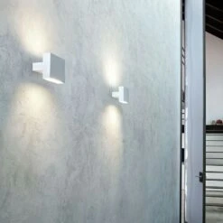 Flos Tight Light Wandleuchte, Weiss -Flos Verkaufsgeschäft flos tight light wandleuchte weiss 2