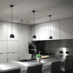 Flos Wan S Deckenleuchte, Schwarz -Flos Verkaufsgeschäft flos wan s deckenleuchte aluminium 2